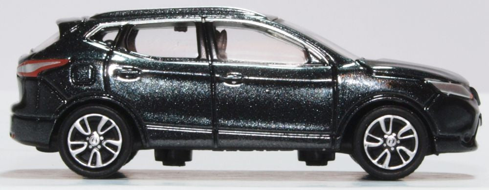 Oxford Diecast Nissan Qashqai J11 Pearl Black Metallic 76NQ2002