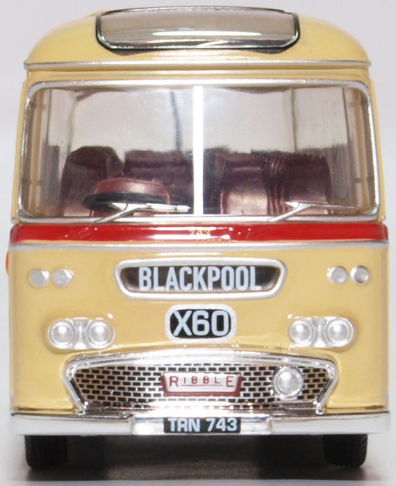 Oxford Diecast Plaxton Panorama Ribble 76PAN007