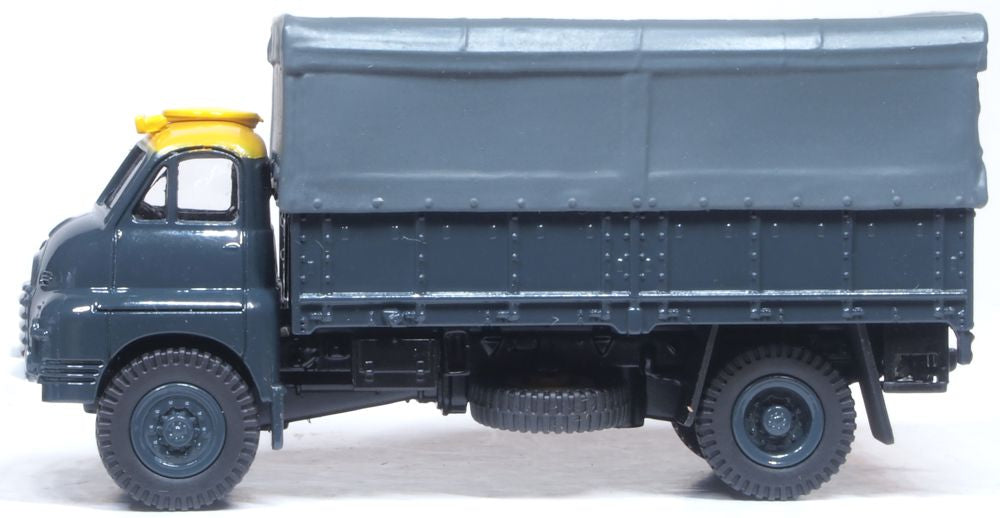 Oxford Diecast Bedford RL RAF Kinloss Mountain Rescue 76RL001 Left