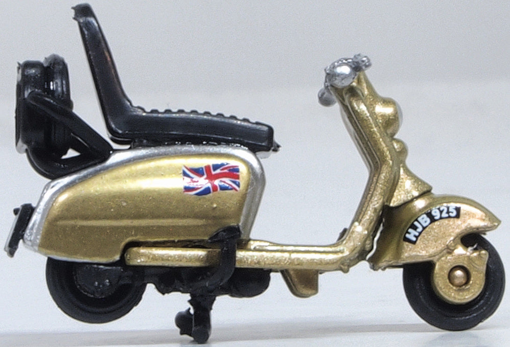 Oxford Diecast Scooter Gold 1:76 Scale. 76SC004