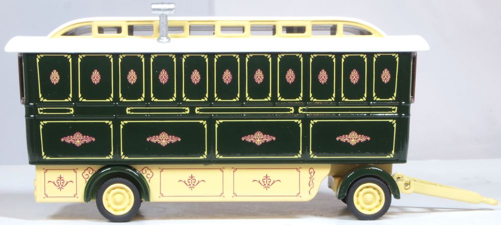 Oxford Diecast Showmans Caravan Green 76SCV002
