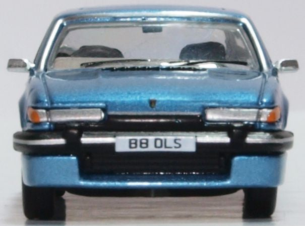 Oxford Diecast Rover SD1 3500 Vitesse Moonraker Blue 76SDV003