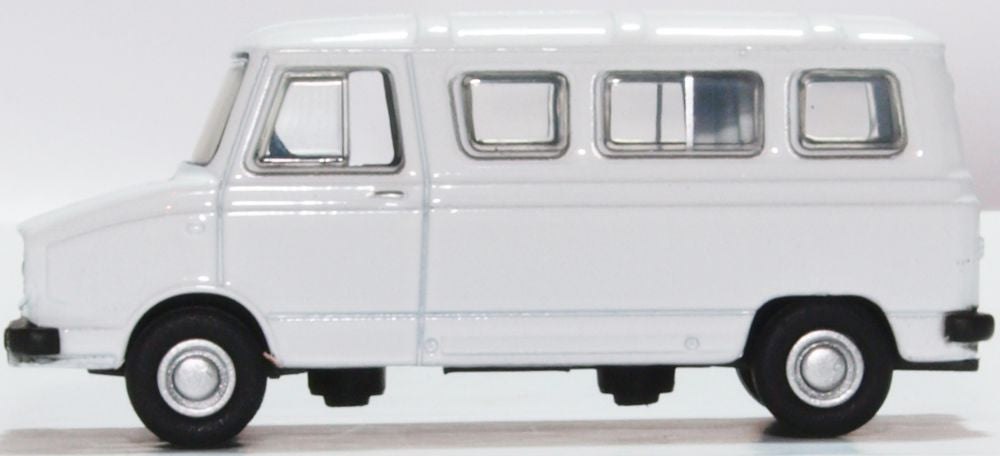 Sherpa Van White 1:76 76SHP010