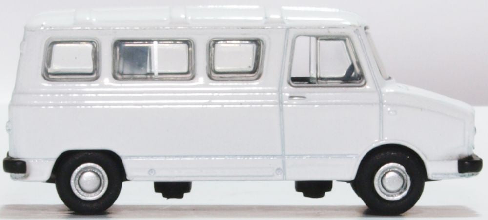 Sherpa Van White 1:76 76SHP010