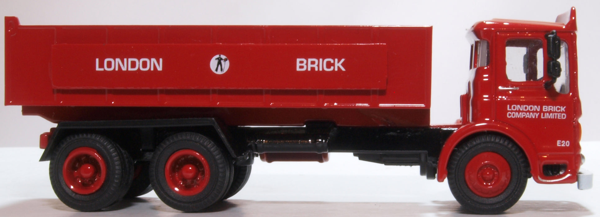 Oxford Diecast Aec Ergomatic Tipper London Brick Company 76TIP005