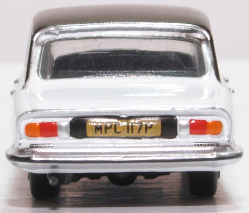 Oxford Diecast Triumph 2500 Sebring White 76TP007