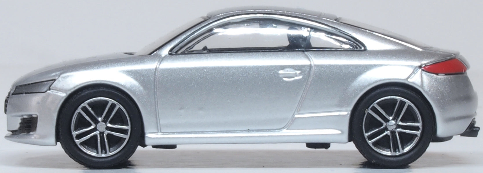 Oxford Diecast Floret Silver Audi Tt Coupe