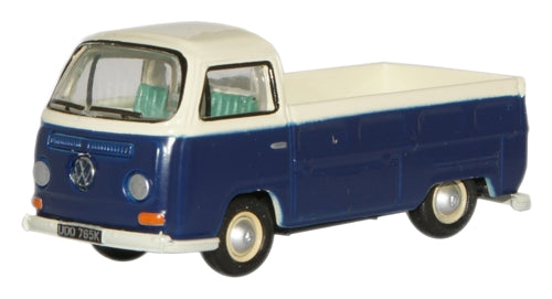 Oxford Diecast Emer Green/ White VW Pick Up - 1:76 Scale 76VW006