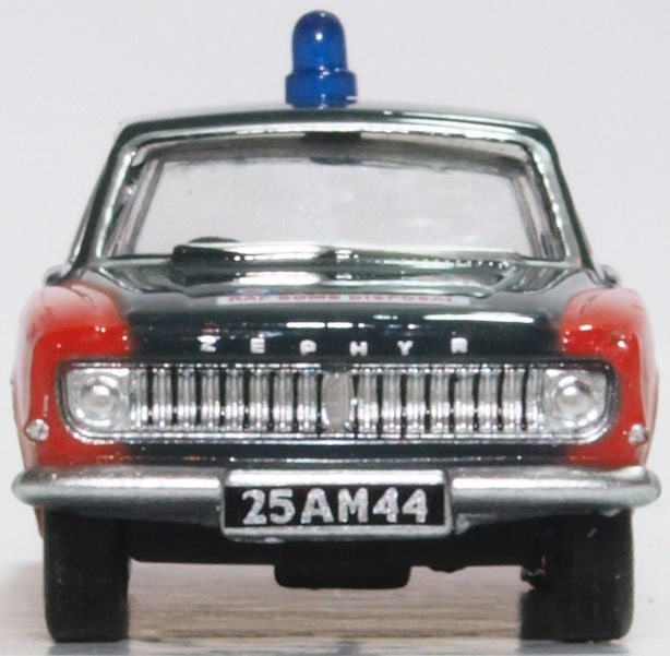 Oxford Diecast Ford Zephyr  Bomb Disposal 1:76 76ZEP011