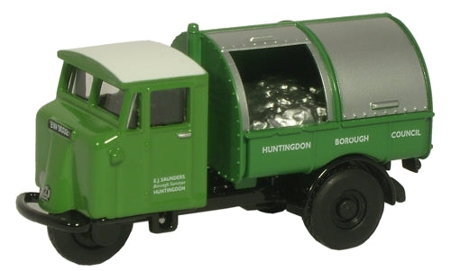 Oxford Diecast Huntingdon Borough Council - 1:76 Scale 76MH005