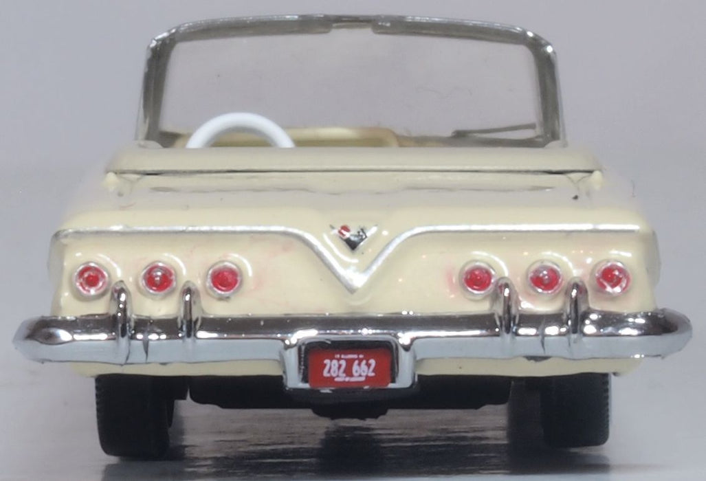 Oxford Diecast Almond Beige White Chevrolet Impala 1961