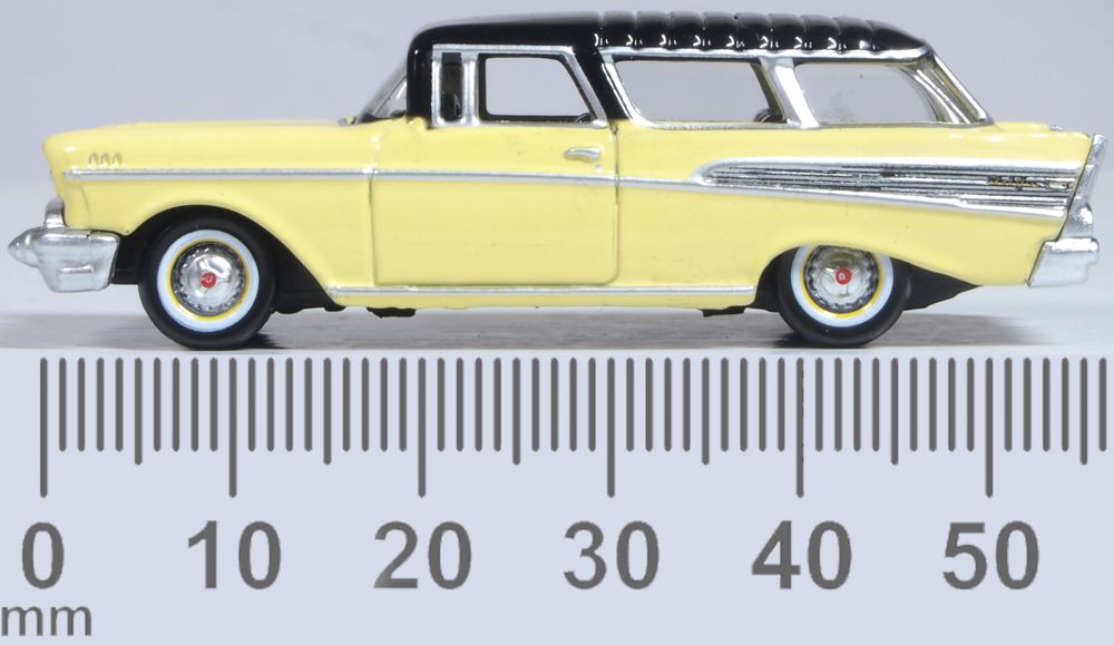 Oxford Diecast Chevrolet Nomad 1957 Colonial Cream/onyx Black