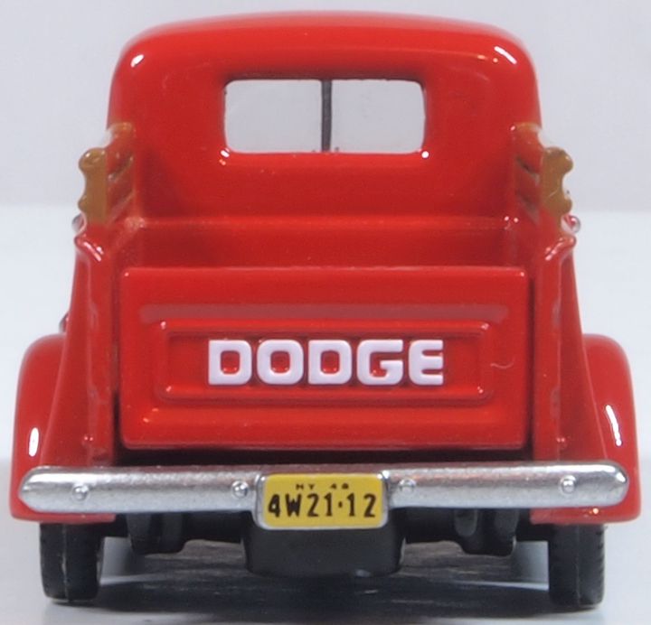 Oxford Diecast Dodge B-1B Pick Up 1948 Truck Red