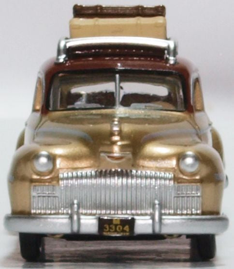 Oxford Diecast Desoto Suburban 1946 Rhythm Brown/trumpet Gold 87DS46003