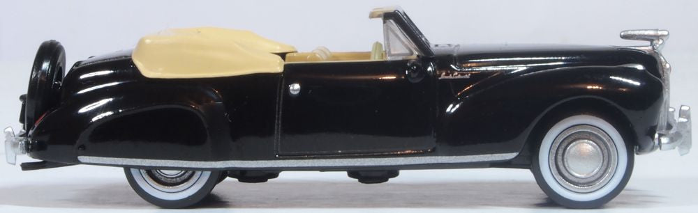 Oxford Diecast Lincoln Continental 1941 Black and Tan