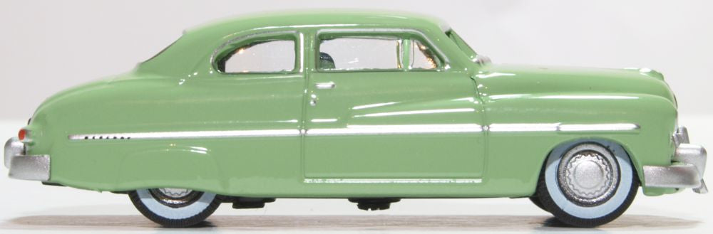 Oxford Diecast Mercury Coupe 1949 Calcutta Green 87ME49008
