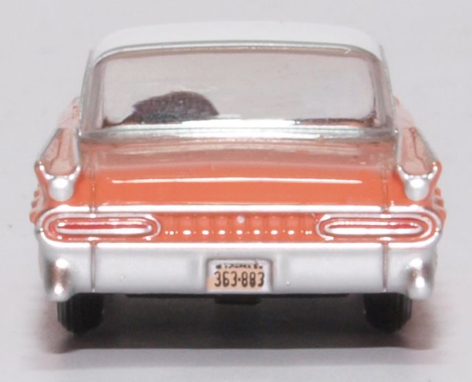 Oxford Diecast Pontiac Bonneville Coupe 1959 Sunrise Coral 87PB59002