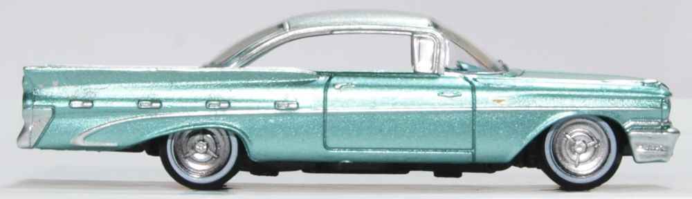 Oxford Diecast Pontiac Bonneville Coupe 1959 Seaspray Green 87PB59003 Right
