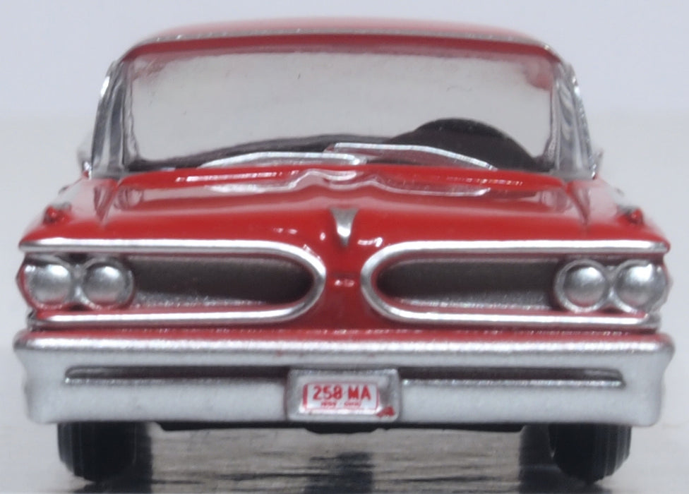 Oxford Diecast Pontiac Bonneville Mandalay Red Coupe 1959