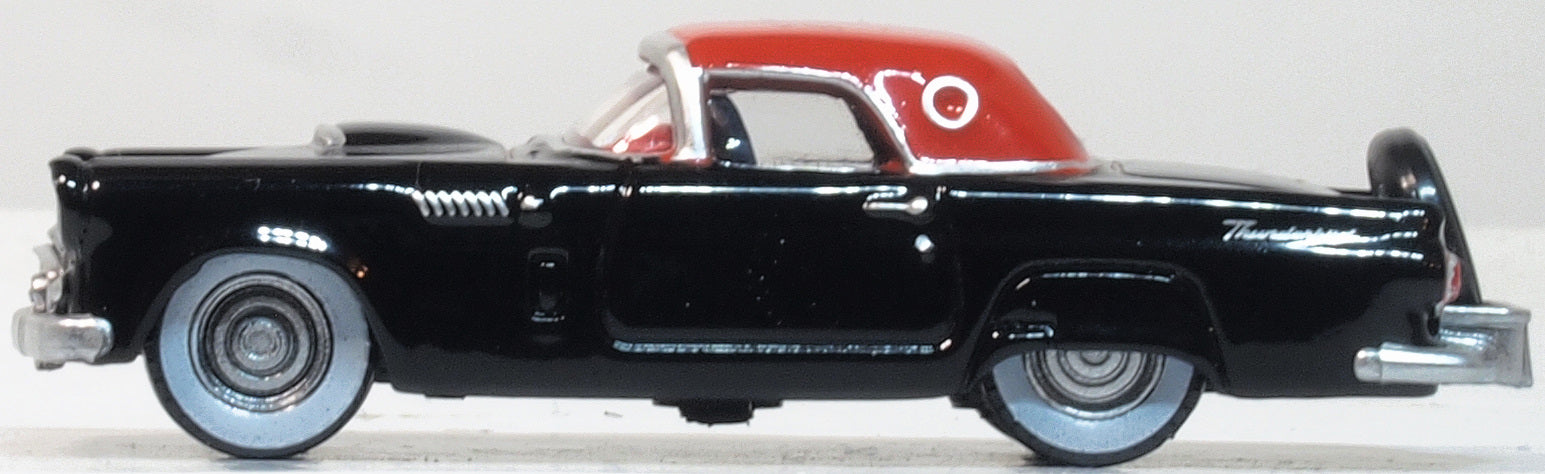 Revell 1:18 - Voiture miniature - Ford Thunderbird 1955 décapotable Revell 1:18 - Voiture miniature - Ford Thunderbird 1955 décapotable
