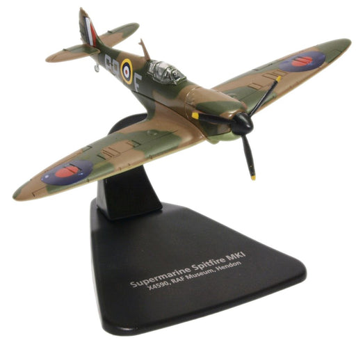 Oxford Diecast Spitfire X4590 Hendon AC087