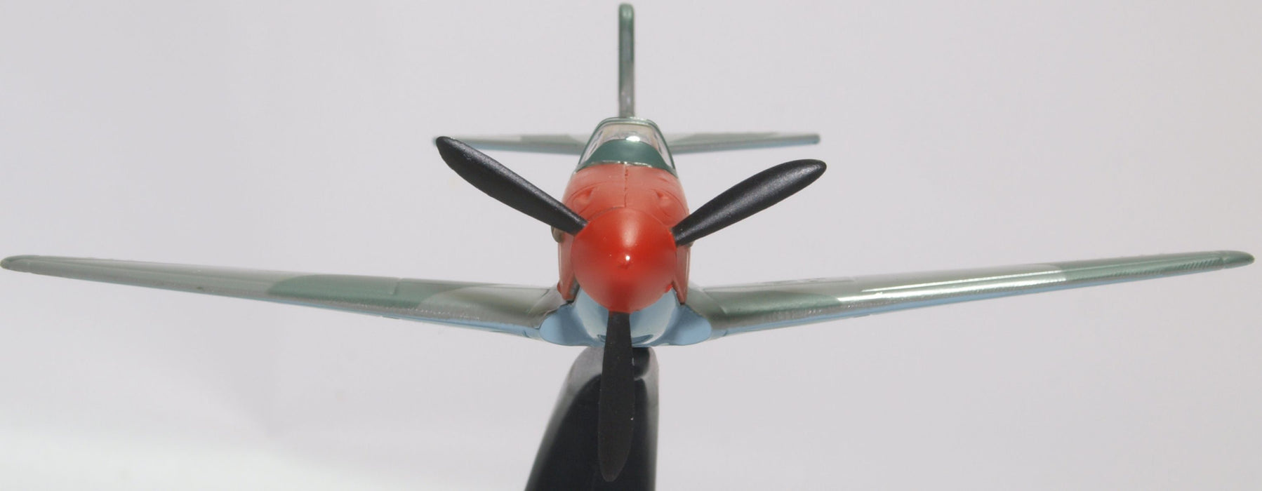 Oxford Diecast Yak 3 Anton Dmitrievich Yakimenko 150th Guards Reg 1945 AC088
