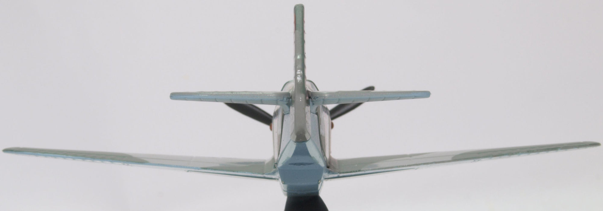 Oxford Diecast Yak 3 Anton Dmitrievich Yakimenko 150th Guards Reg 1945 AC088