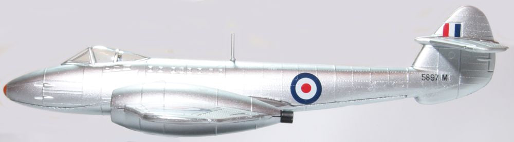 Oxford Diecast Gloster Meteor 5897M RAF Hednesford Staffs AC095