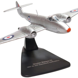Oxford Diecast Gloster Meteor 5897M RAF Hednesford Staffs
