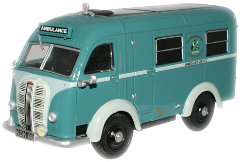 Oxford Diecast Nottingham Ambulance Austin Welfarer Ambulance - 1:43 S AK004