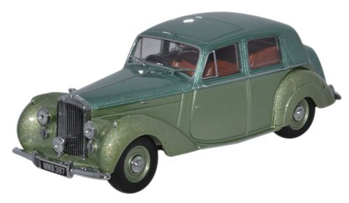 Oxford Diecast Bentley MK VI Balmoral Green_Ice Green - 1:43 Scale BN6002