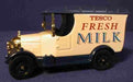 OXFORD DIECAST BULL017G Tesco Oxford Originals Non Scale Model 