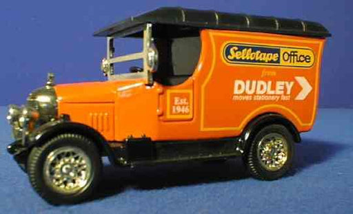 OXFORD DIECAST BULL094G Dudley (Sellotape) Oxford Originals Non Scale Model 