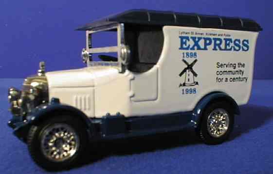 OXFORD DIECAST BULL137G Lytham St Annes Oxford Originals Non Scale Model 