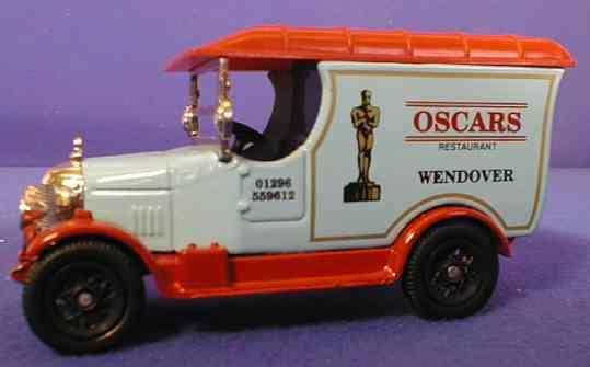 OXFORD DIECAST BULL141 Oscars Oxford Originals Non Scale Model 