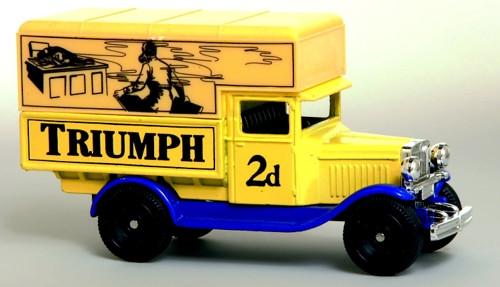 OXFORD DIECAST CC010 Triumph Oxford Originals Non Scale Model Comic Cuts Theme