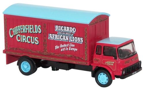 OXFORD DIECAST CH002 Chipperfield Lion Chipperfield 1:76 Scale Model Circus Theme