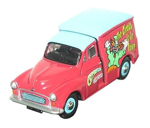 OXFORD DIECAST CH012 Chipperfields Morris Minor Clown Van Chipperfield 1:76 Scale Model Circus Theme