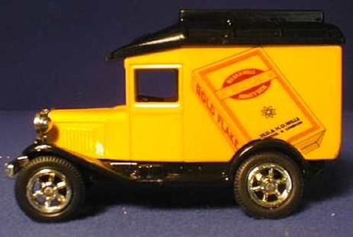 OXFORD DIECAST CIG005 Gold Flake Oxford Originals Non Scale Model Cigarettes Theme