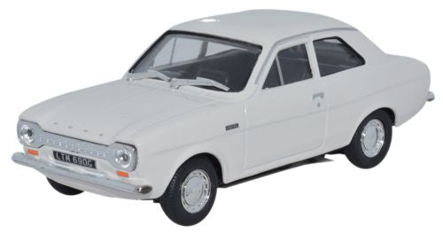 Cararama Ford Escort MK1 Ermine White - 1:43 Scale CR033