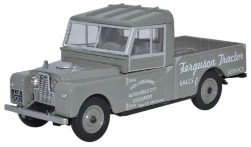 Oxford Diecast Land Rover Series 109 Open Ferguson Tractors - 1:43 Sca LAN1109008