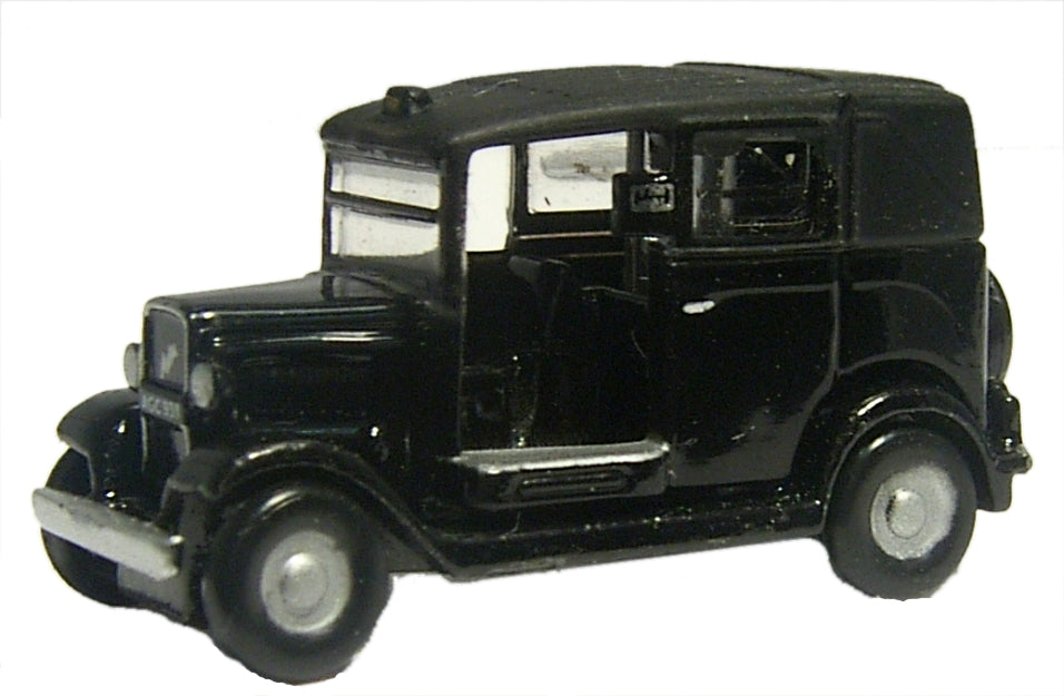 Oxford Diecast Black Austin Low Loader Taxi - 1:148 Scale NAT001