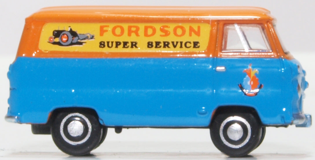 Oxford Diecast Ford 400E Van Fordson Tractors NFDE011