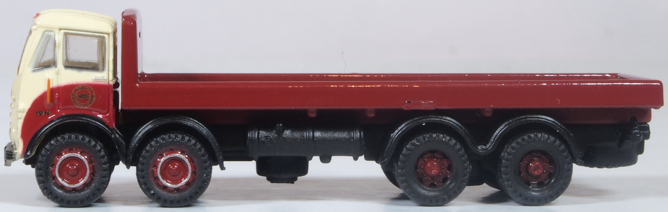 Oxford Diecast Foden FG 8 Wheel Platform Robsons Of Carlisle