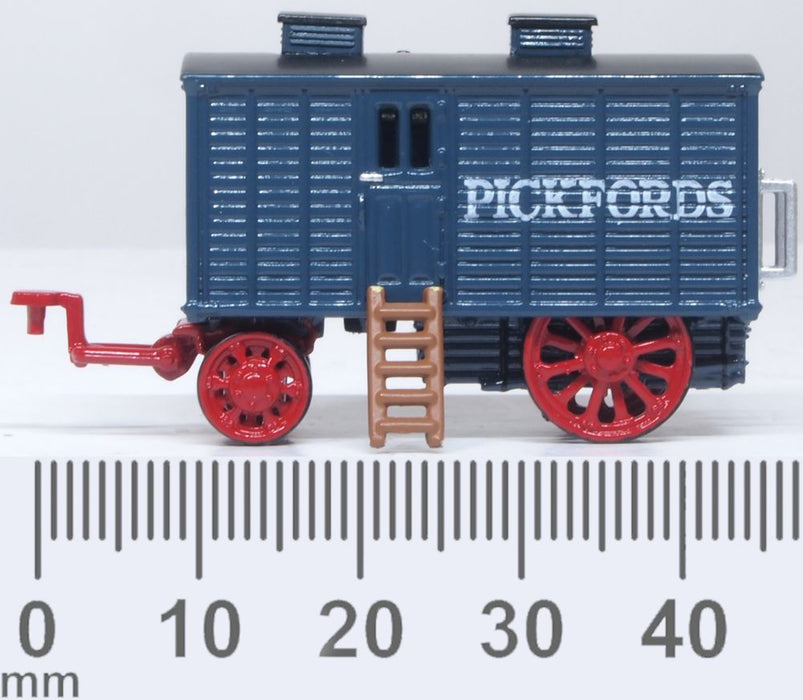 Oxford Diecast Pickfords Living Wagon