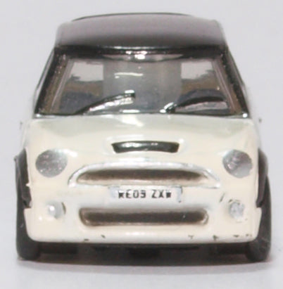 Oxford Diecast New Mini Pepper White NNMN002
