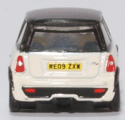 Oxford Diecast New Mini Pepper White NNMN002