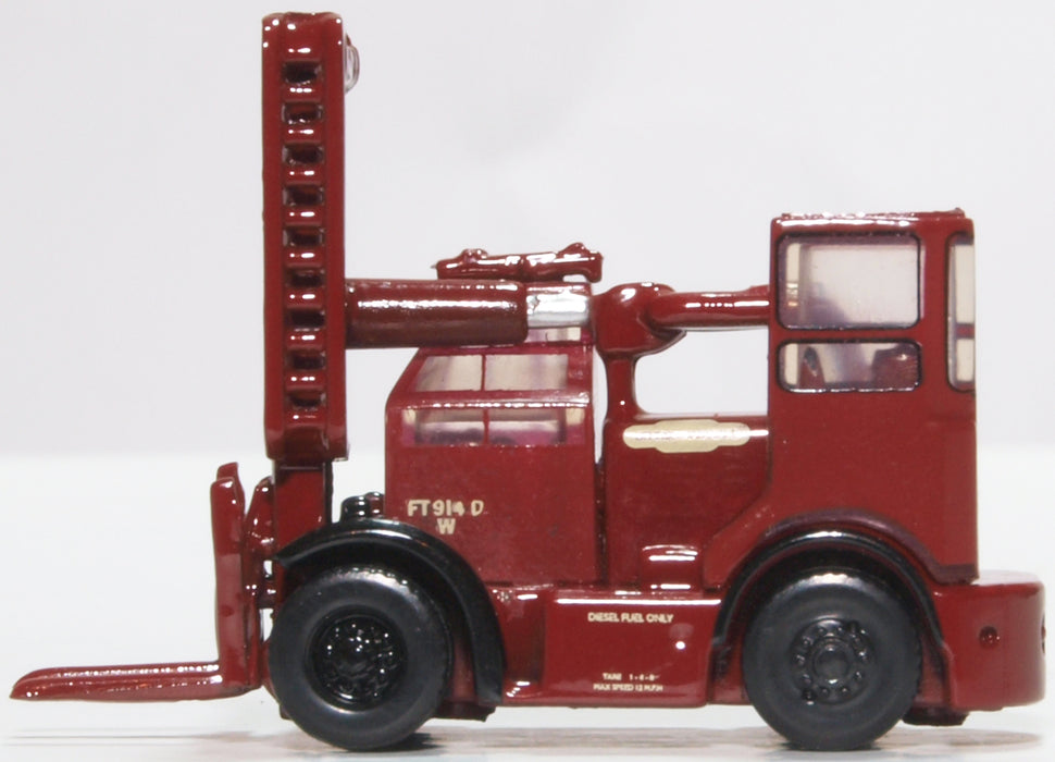 Oxford Diecast Shelvoke & Drewry Freightlifter British Rail Crimson NSDF002