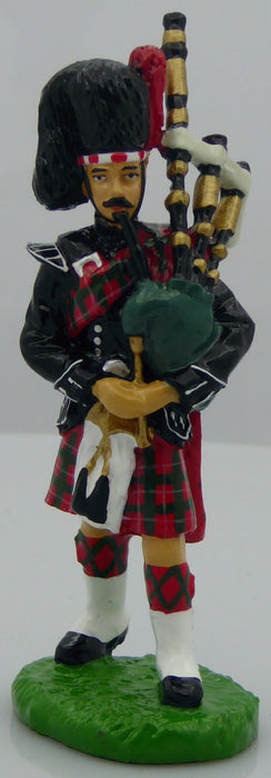 Oxford Figurines Oxford Piper 1;32 Scale OF32PIP001