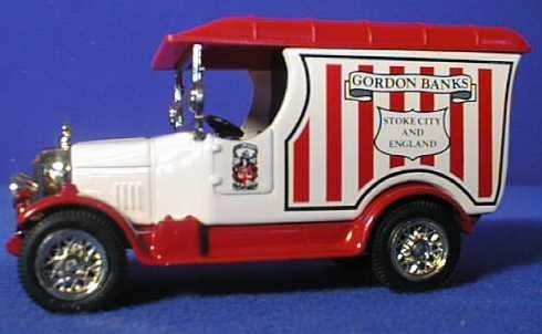 OXFORD DIECAST SH3G Gordon Banks Oxford Originals Non Scale Model Sport Heroes Theme